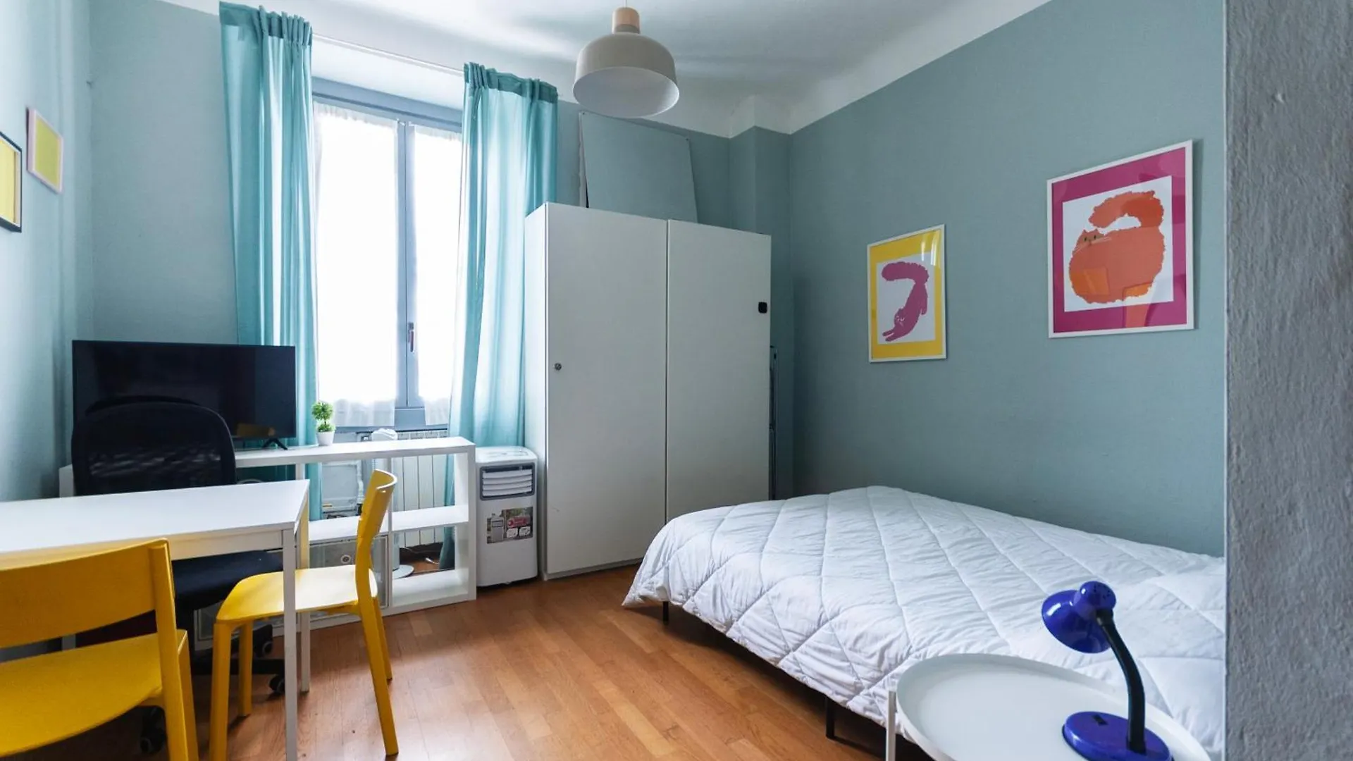 Apartment Youhosty -Varesina 130 Milan Italy